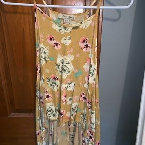 yellow flowery tank🌸